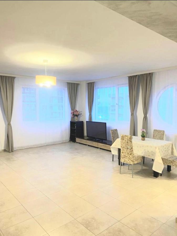 Virgo Apartaments Summer Land Mamaia Eksteriør billede
